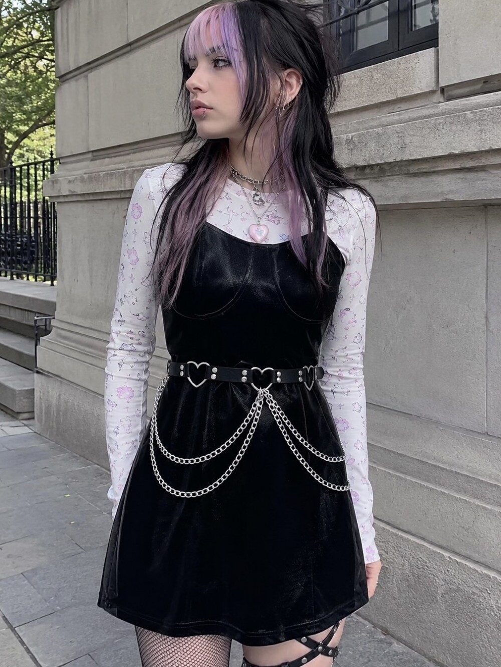 NEW Faux Leather Black Heart Chain Belt